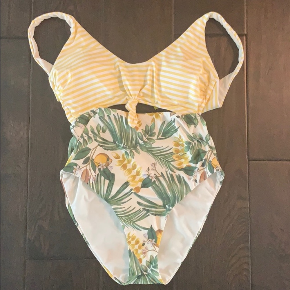 Gianni Bini swimsuit